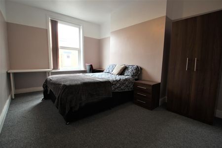 Delph Lane, Woodhouse, LS6 2HQ, Leeds - Photo 5