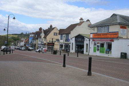 1 bedroom flat to rent - Photo 5