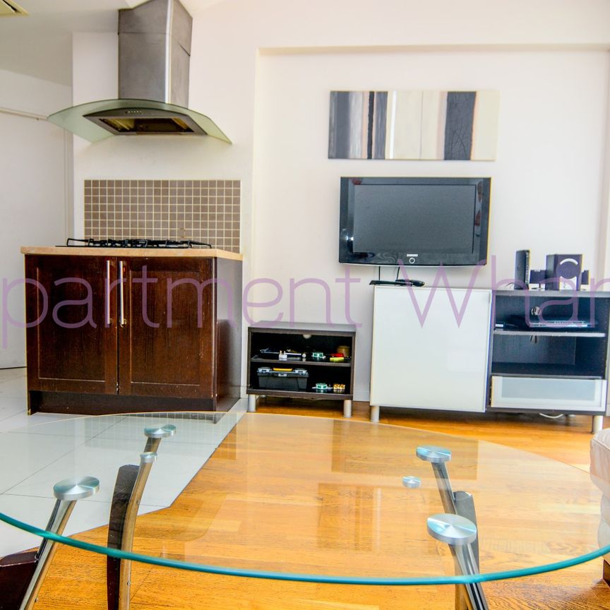 Edwin Street, E16 1QA, London - Photo 1