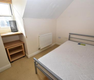 5 bedroom house to rent - Photo 1