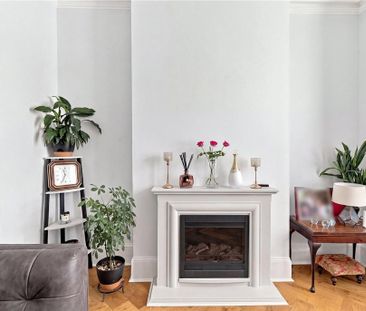 3 bedroom terraced house to rent - Photo 3
