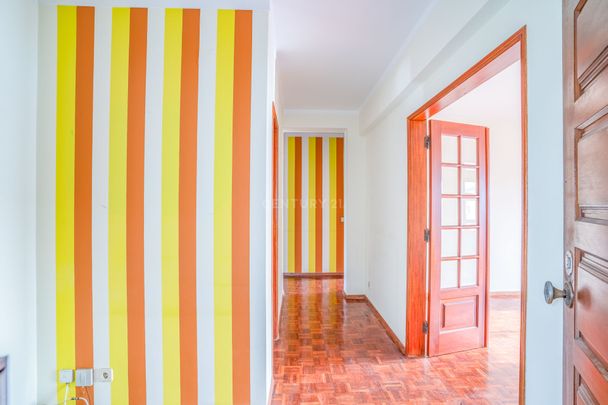 Apartamento T3, na Rua Vitorino Fróis, Caldas da Rainha - Photo 1