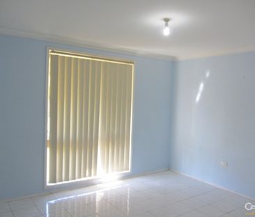 Charming Brick Veneer House - Photo 6