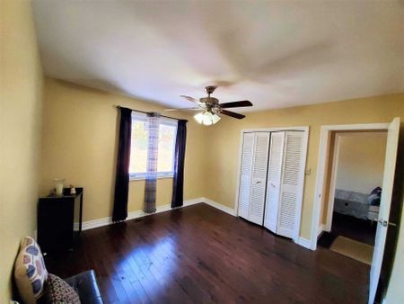 For Lease - 24 Chestermere Boulevard Unit# Upper, Toronto, Ontario - Photo 5