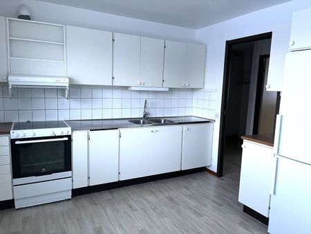3 rok, Mårdstigen 2, 2025-07-01 - Photo 3
