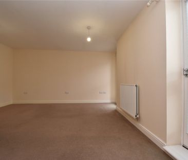 Compair Crescent, Ipswich, Suffolk, IP2 0EH - Photo 1