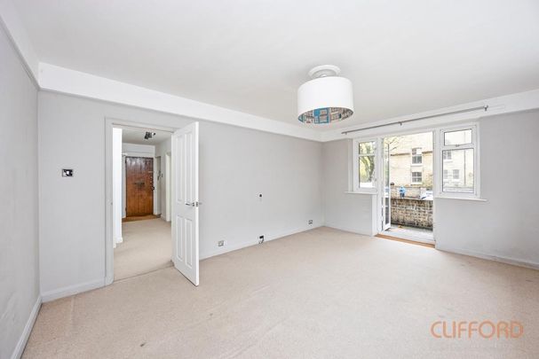 3 bedroom flat to rent - Photo 1