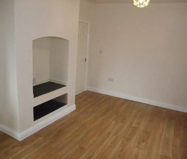 2 bedroom bungalow to rent - Photo 3