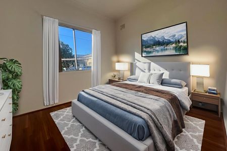 NEAT 2 BEDROOM HOME - Photo 2