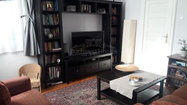 Four Bedroom House with Guest Cottage and Garden - Cotroceni - Fotografie 1