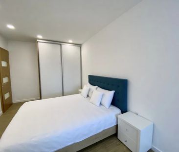 Apartament 2 camere cu parcare și terasă cu servicii hoteliere - Photo 3