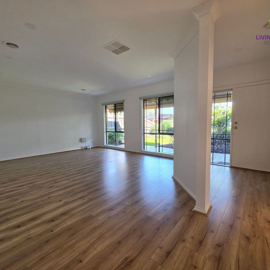 Charming Family Home - Photo 1