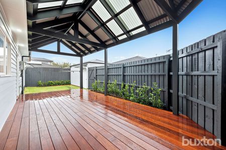 Charming Fully Renovated 3-Bedroom Home in Prime Mentone Location! - Photo 5