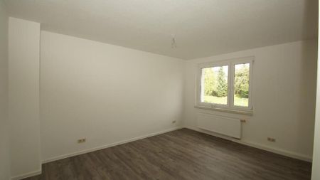 3-RWE, WE-Heizung, Balkon mit Schieberverglasung - Goethestr. - Foto 2