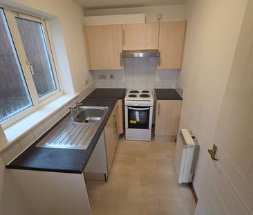 1 Bed Flat, Fountain Court, CH42 - Photo 6