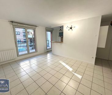 Location Appartement 2 pièces 49m² VALENCIENNES 59300 - Photo 2