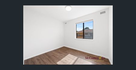 LEAFY OUTLOOK - Photo 3