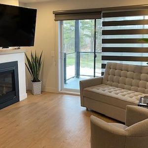 Beau grand 3 1/2 au 3e étage - Photo 2