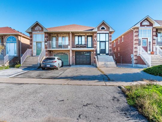 For Lease - 5321 Red Brush Drive, Mississauga, Ontario - Photo 1