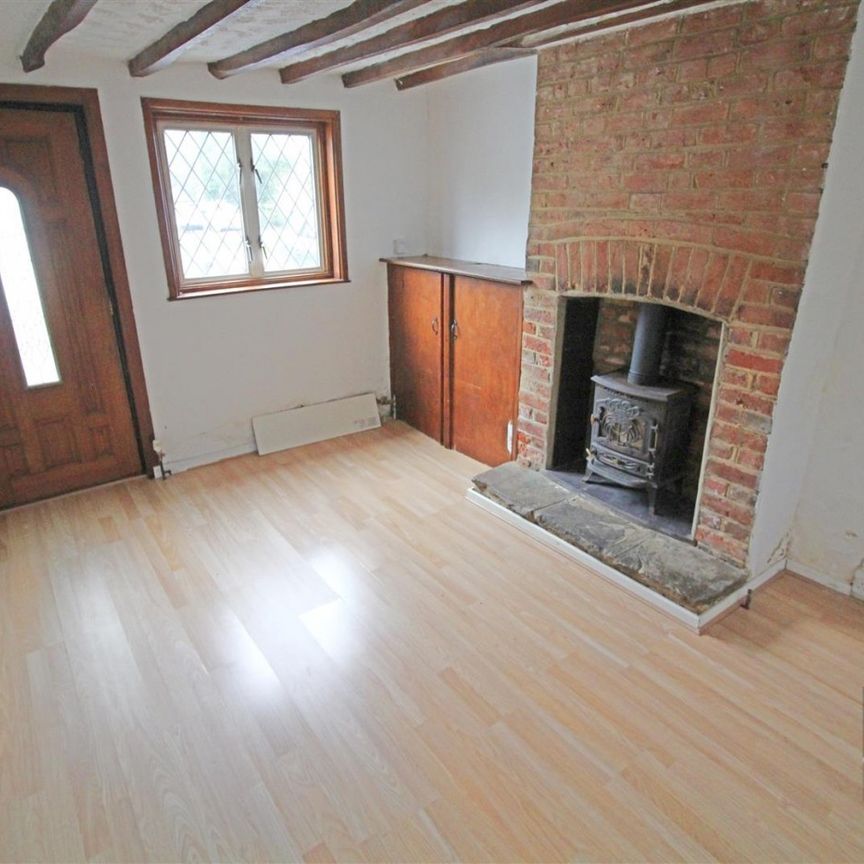 3 Bedroom House - Terraced To Let - Photo 1