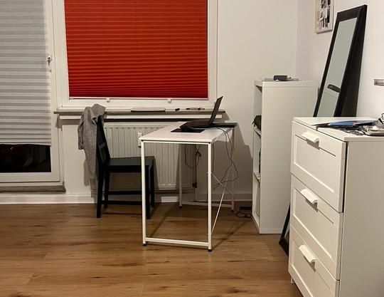 Wohnung in Oberbilk ab 15/16 Dec 2025. Dringend ! - Photo 1