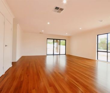 3 Bed, 2 Bath - Photo 3