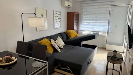 Modern 2 bedroom apartment for long term rental in Torrevieja - Photo 4