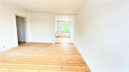 Stor, lys 3-værelses lejlighed - Photo 4