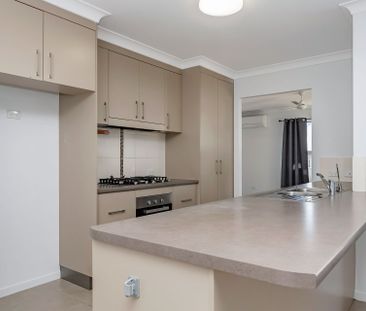 8 Pincer Court, Bushland Beach. - Photo 5