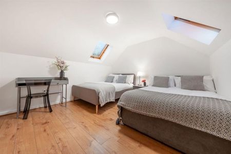 3 bedroom terraced house to rent - Photo 3