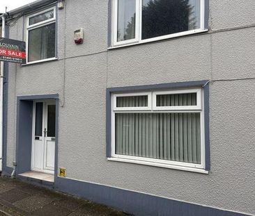 3 bedroom terraced house to rent - Photo 6