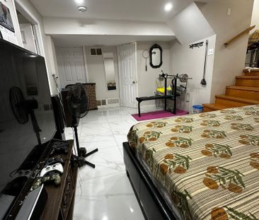 For Lease - 147 Bruce Beer Drive, Brampton, Ontario - Photo 4