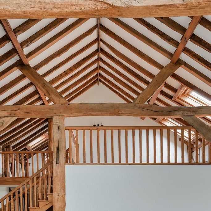 4 bedroom barn conversion to rent - Photo 1