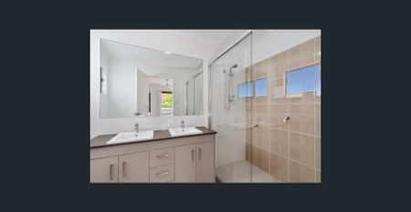 Spacious home in enviable location - Photo 2