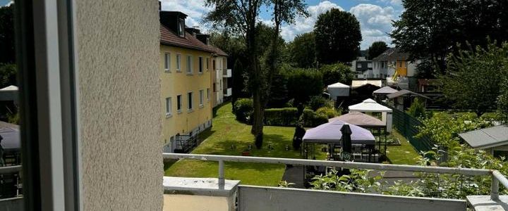 Helle sanierte 2-Zimmer-Wohnung mit Balkon in Dortmund Brackel - Photo 1
