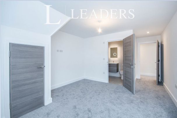 2 bedroom apartment to rent The Montague, 13 Durley Road South, Bournemouth, BH2 - Photo 1