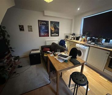 Gordon Avenue, Southampton, SO16 - Photo 4