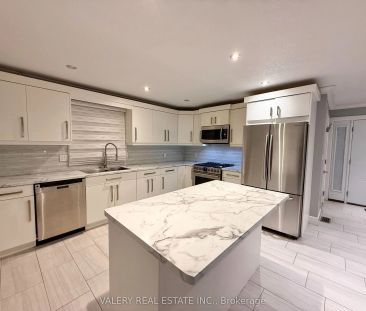 17 Beechbank Crescent S #Main - Photo 5