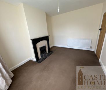 Acton Road, Lowestoft - Photo 1