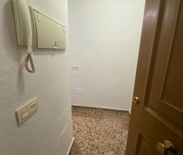 Apartamento de alquiler en Calle Balbina Valverde, Barrio de Ciudad... - Photo 6