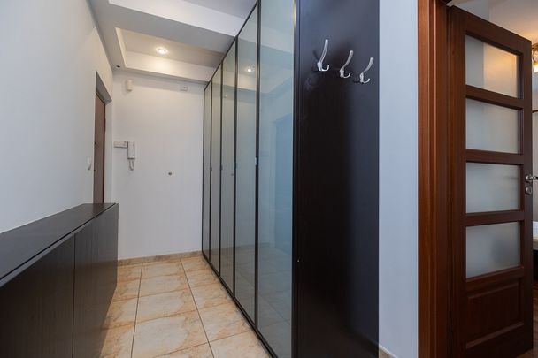 blisko Metra Dworzec Gdański - Photo 1