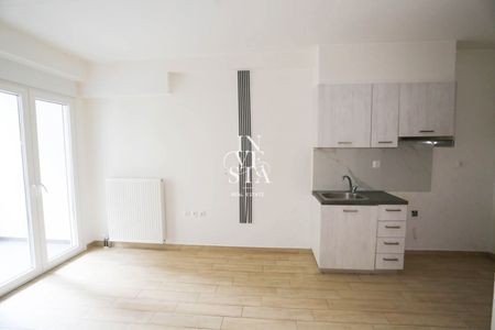 Studio/Γκαρσονιέρα για ενοικίαση Έξι Δρόμοι (Λάρισα) - Φωτογραφία 3