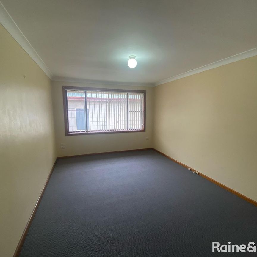 Cozy Two-Bedroom Unit in Farmborough Heights - Photo 1