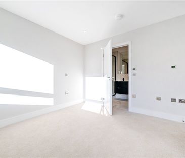 Cockfosters Road, EN4, London - Photo 6