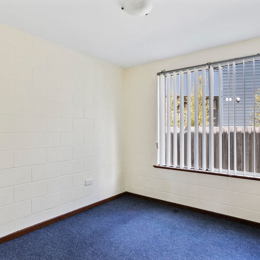 3/35-37 Olinda Grove Mount Nelson TAS 7007 Australia - Photo 1