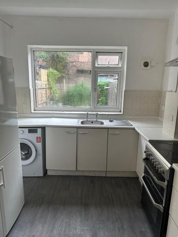 2 bedroom house to rent - Photo 4