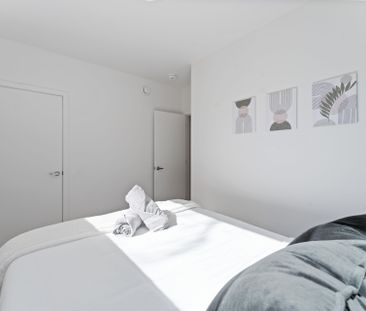 For Lease - 844 Connaught Avenue, Britannia Heights - Queensway Ter... - Photo 3