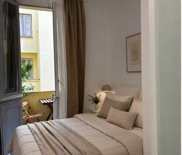 Calle de Cavanilles, Madrid, Community of Madrid 28007 - Photo 3
