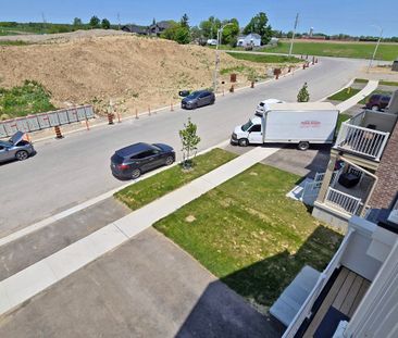 For Lease - 19 Central Market Drive, Haldimand, Ontario - Photo 5