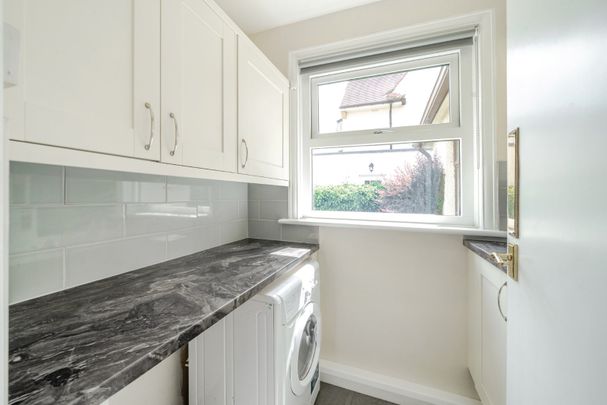 2 bedroom detached bungalow to rent - Photo 1